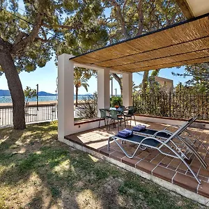 https://la-gola-apartment-newly-refurbished-first-line-beachfront.balearic-islands.net